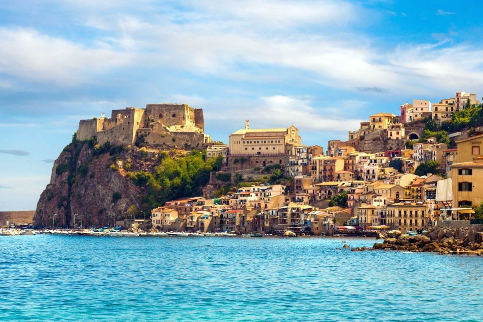 Море на юге италии взять ипотеку в другой стране