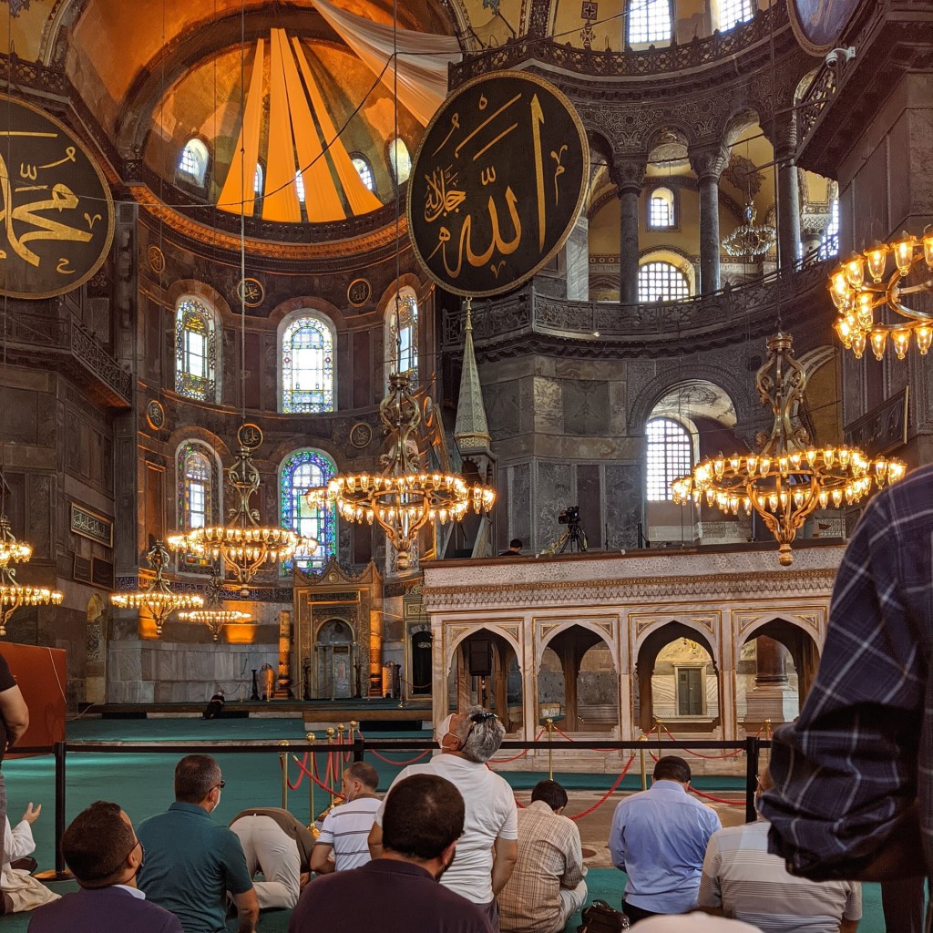 Закрытые мозаики в мечете София в Стамбуле, Турция