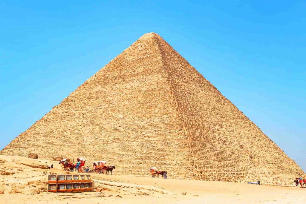 Пирамиды Египта - Пирамида Хеопса. Гиза. Каир. Египет