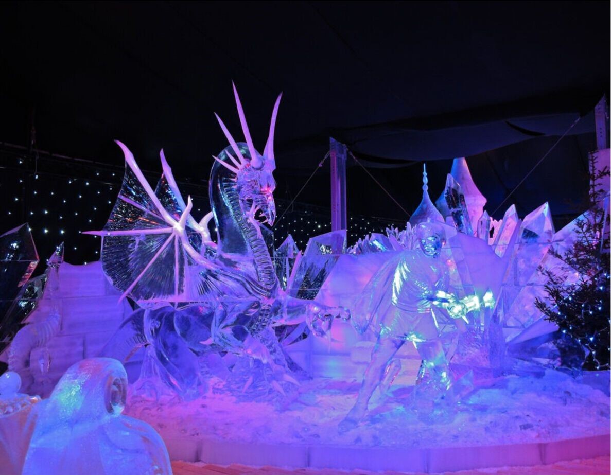 Самая большая в Европе выставка фигур из льда открыта в Германии